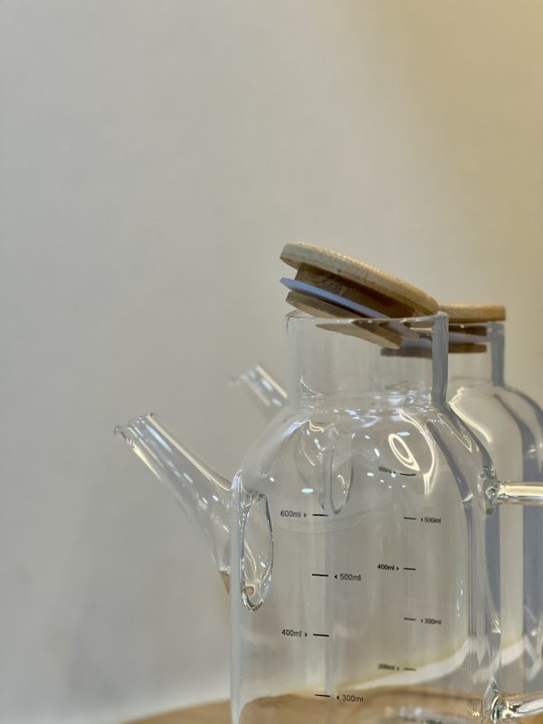 600ml Glass Oil Dispenser with Bamboo Lid